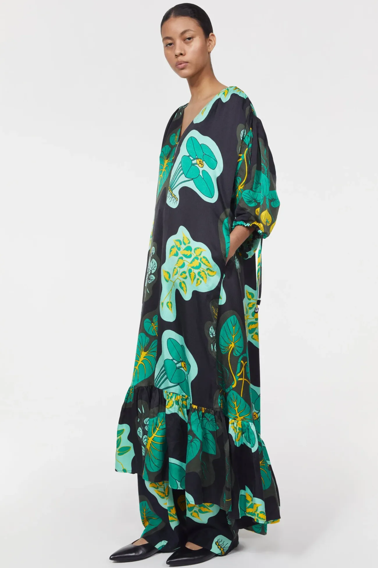New Rodebjer Dakota Leaf Hammered Dress